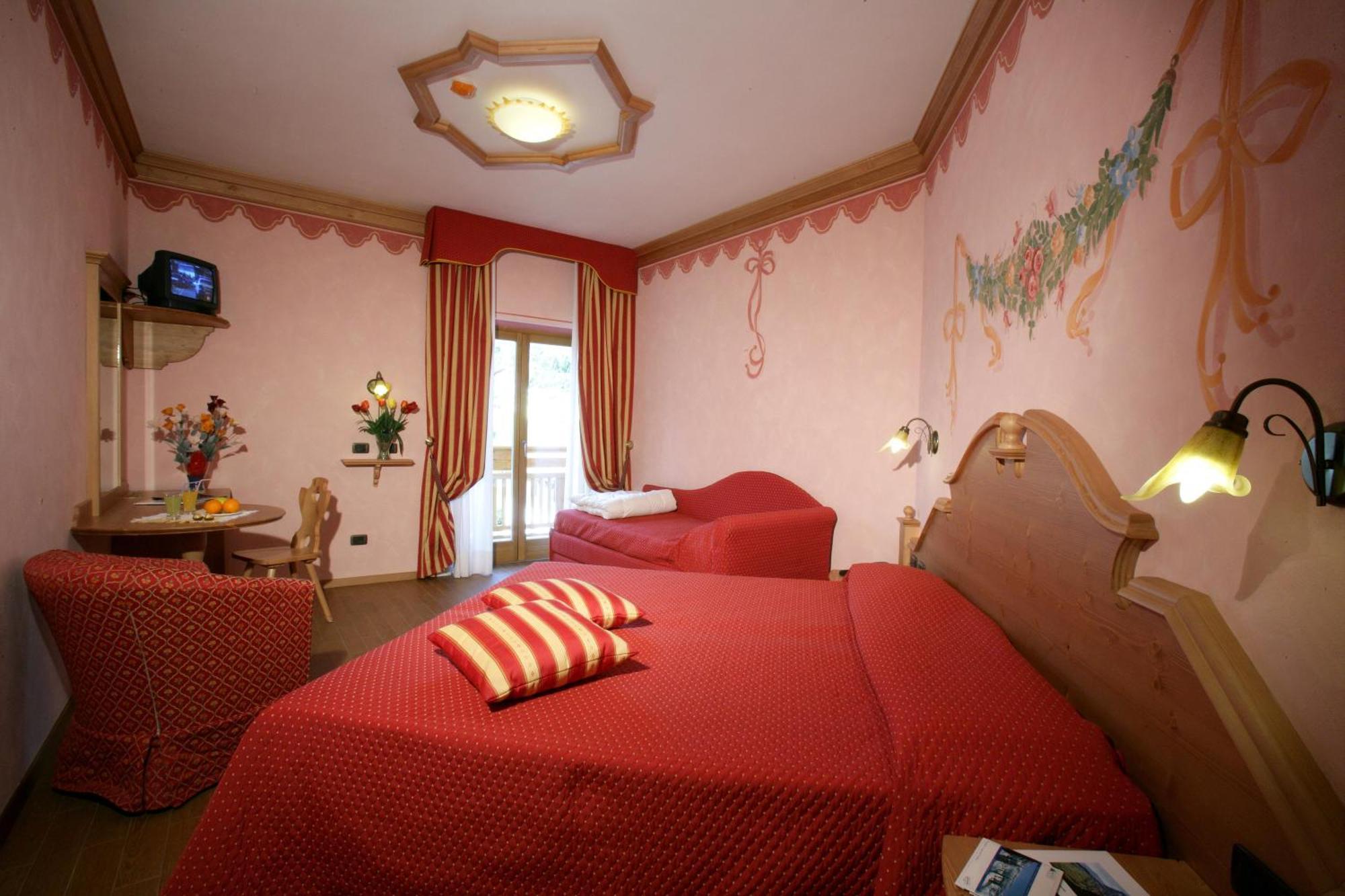 Hotel Fai Fai della Paganella Eksteriør bilde
