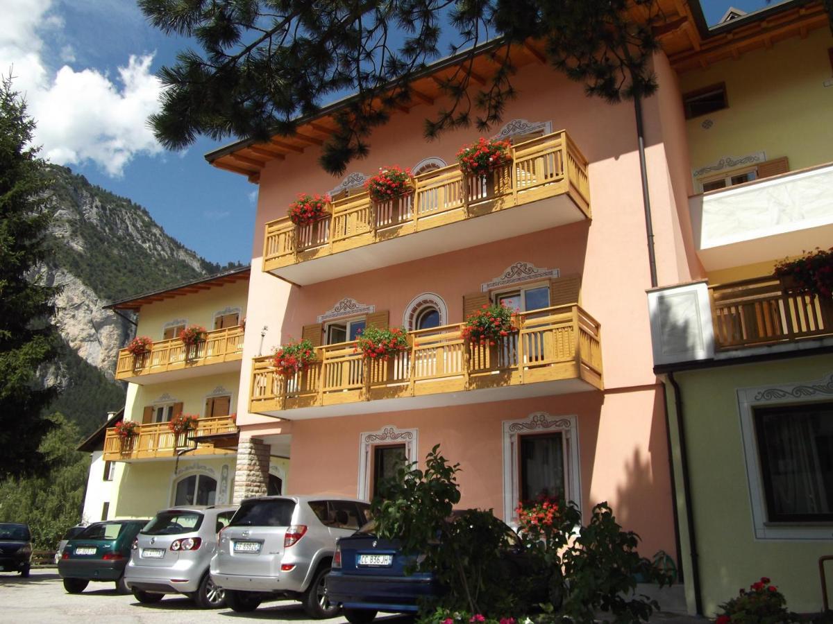 Hotel Fai Fai della Paganella Eksteriør bilde